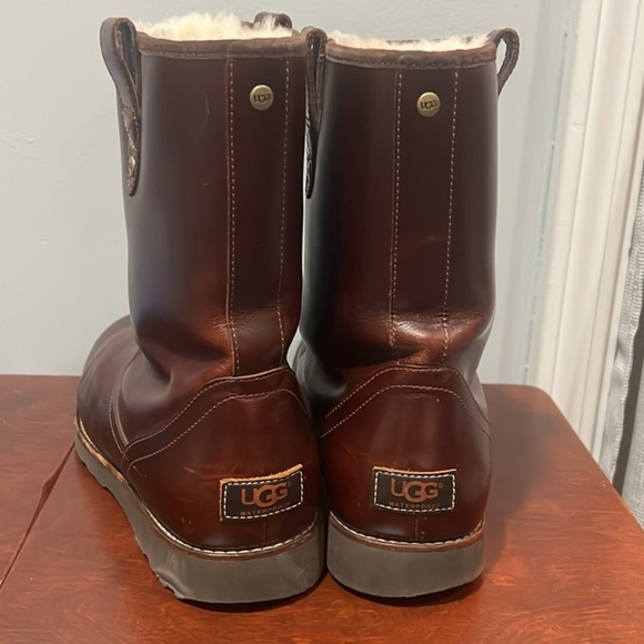 Ugg Stoneman Boot waterproof men’s shoes size US 12 UK 11 - Picture 3 of 11